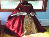Elizabethan gown